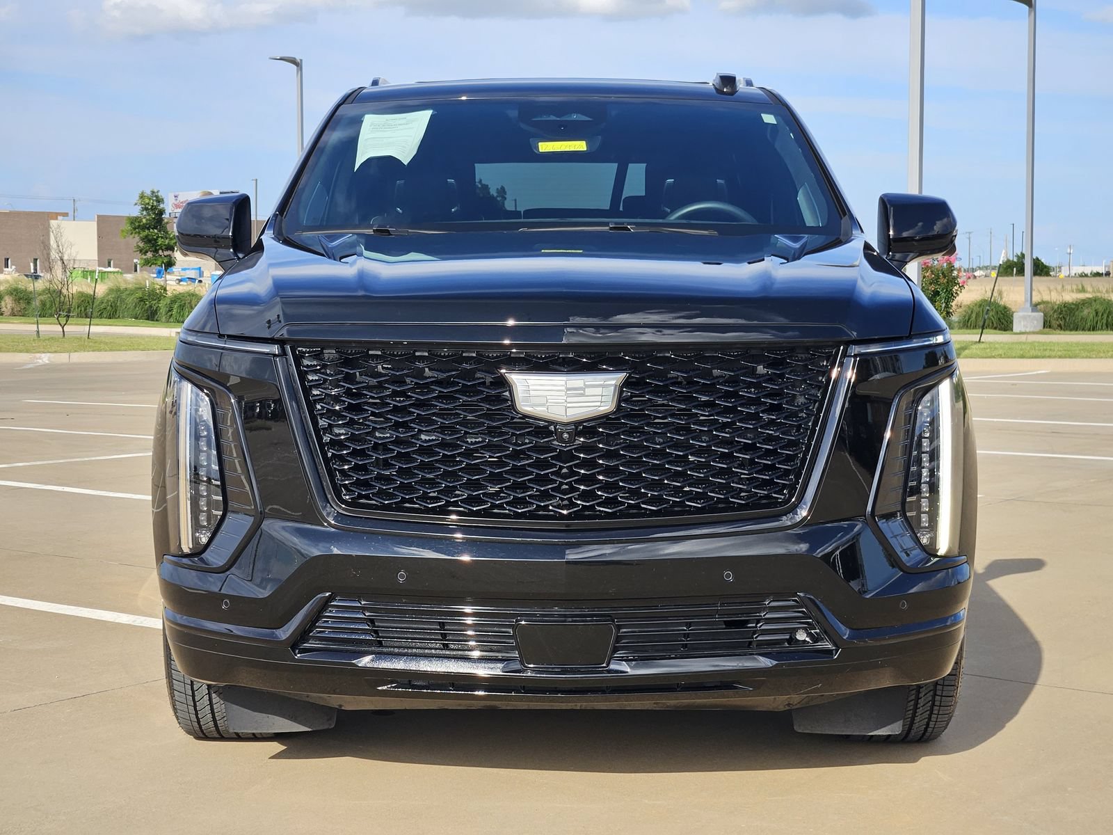 Certified 2025 Cadillac Escalade Sport Platinum w/ LPO, Floor Liner Package AWD/4WD image 6