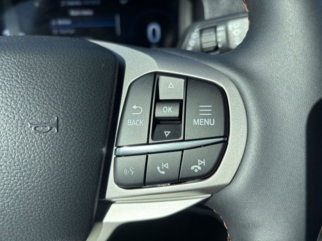 New 2026 Ford Explorer Active w/ Active Comfort Package AWD/4WD image 27