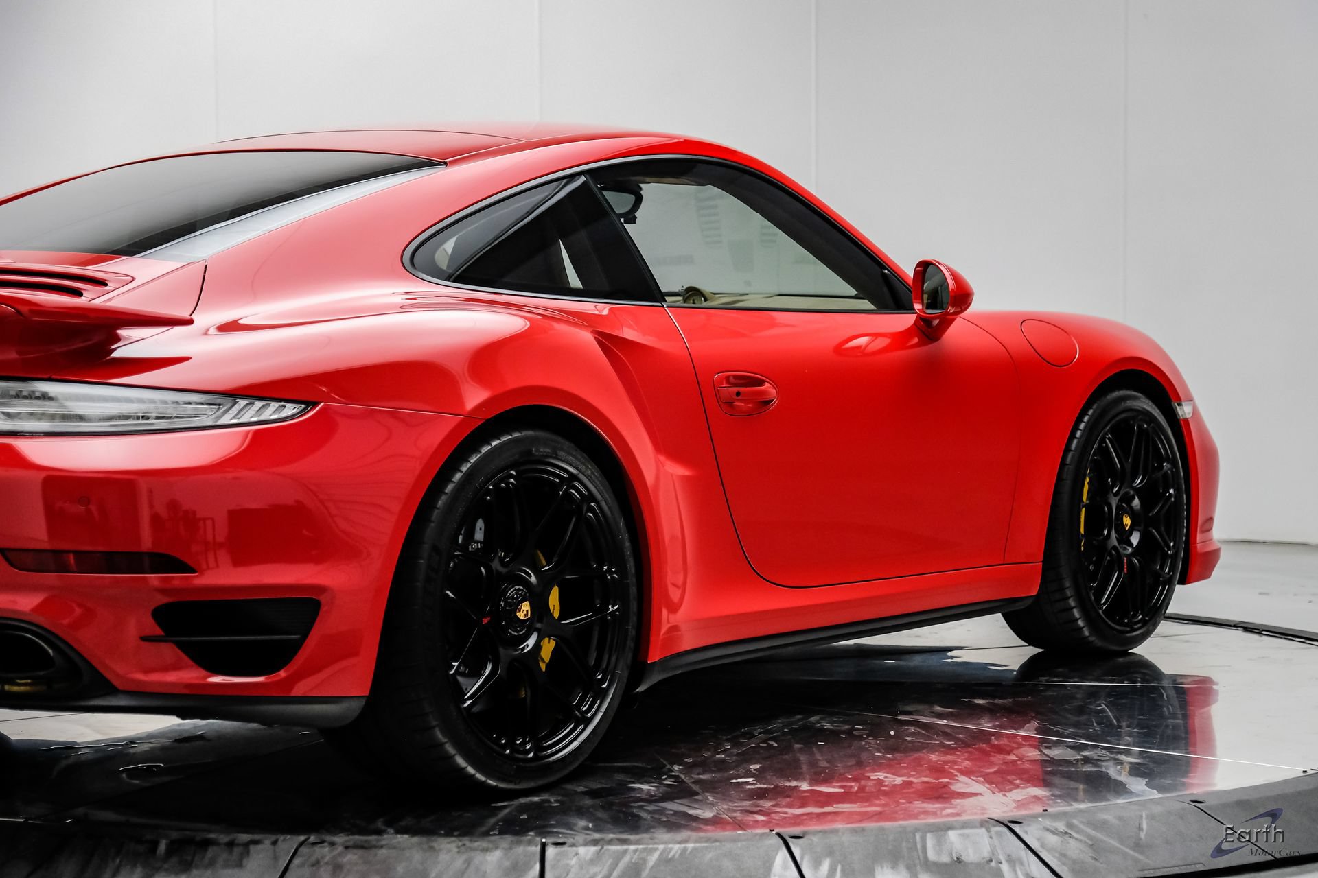Used 2014 Porsche 911 Turbo S AWD/4WD image 23
