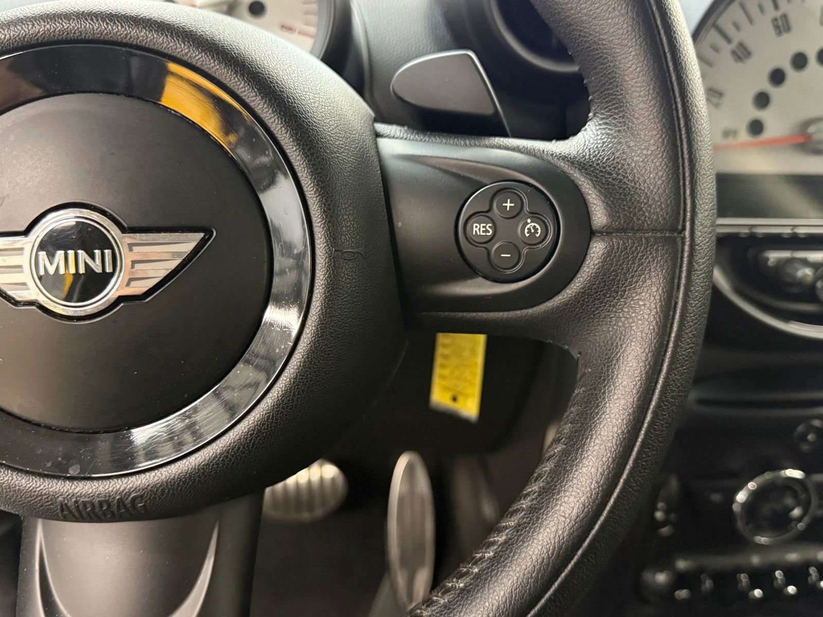 Used 2014 MINI Cooper Paceman S image 23