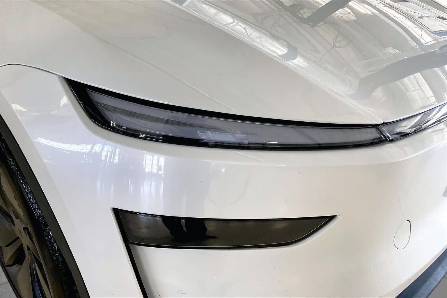 Used 2026 Tesla Model Y 2WD image 24