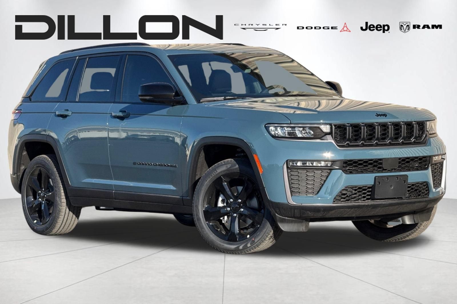New 2026 Jeep Grand Cherokee Limited AWD/4WD image 1