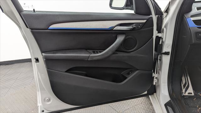 Used 2017 BMW X1 xDrive28i image 13
