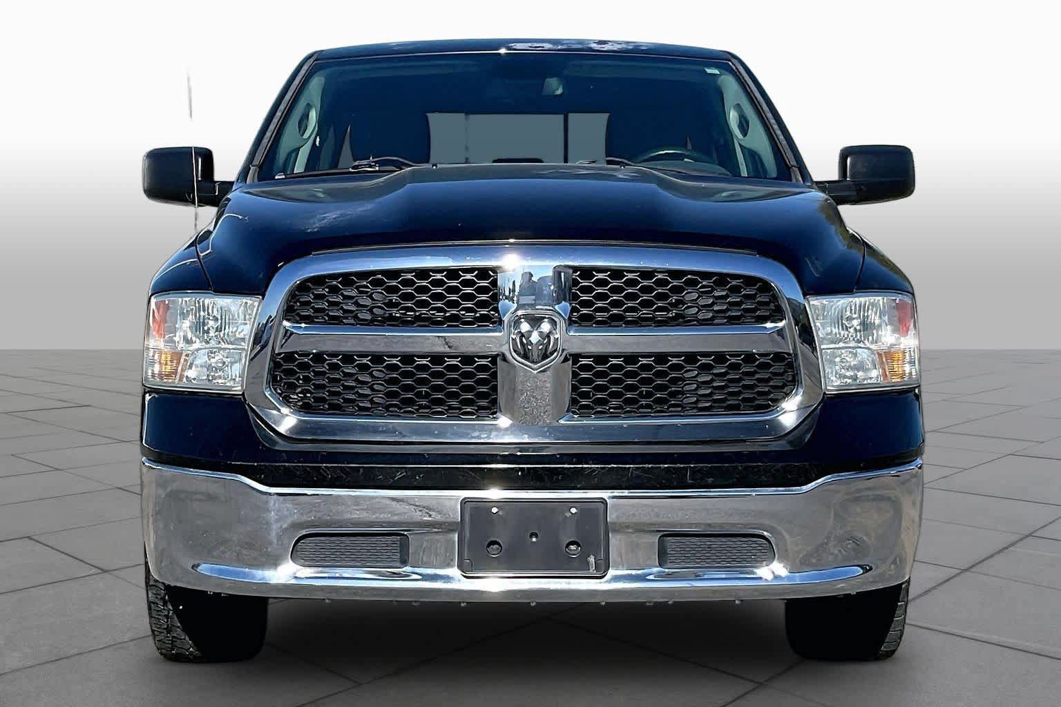 Used 2014 RAM 1500 Classic SLT RWD image 4