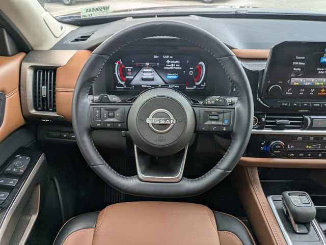 Used 2024 Nissan Pathfinder Platinum w/ Cargo Package image 19