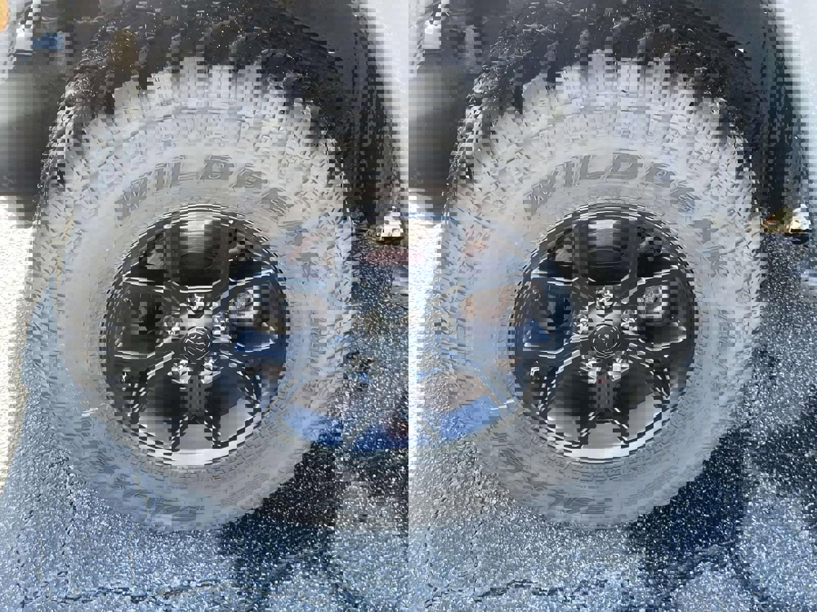 Used 2012 Jeep Wrangler Unlimited Sport image 9