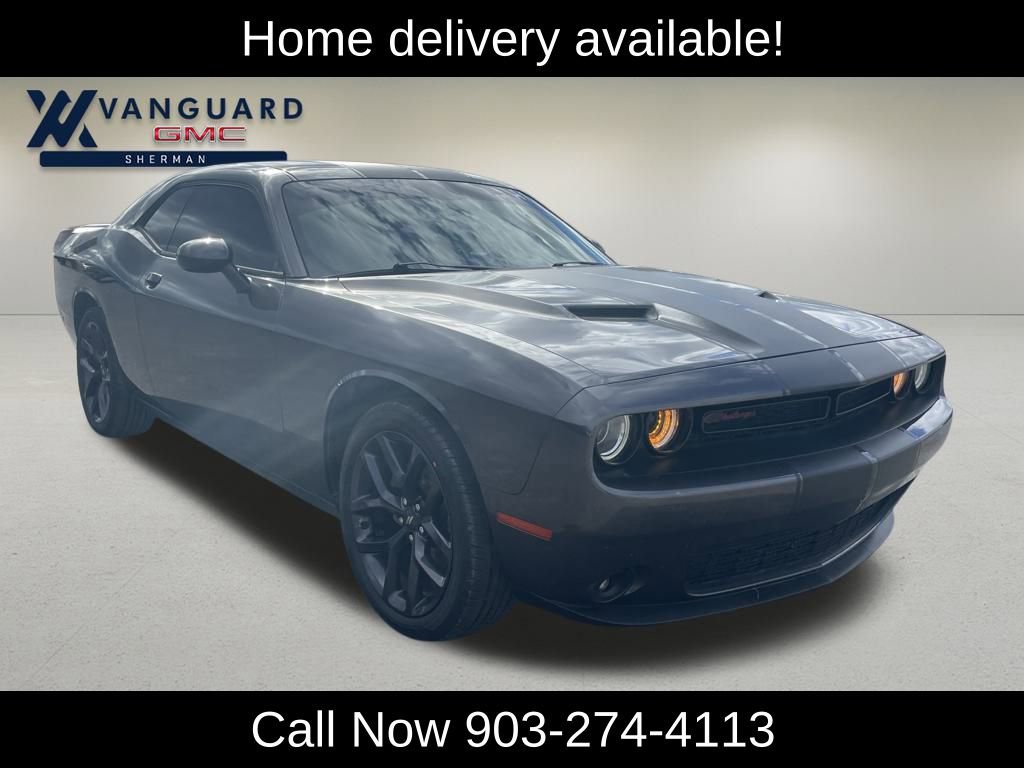 Used 2021 Dodge Challenger SXT w/ Blacktop Package image 8