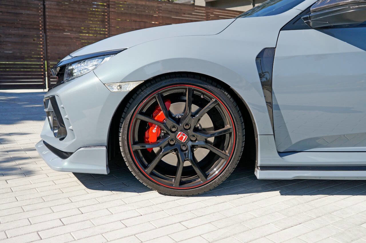 Used 2021 Honda Civic Type R image 9