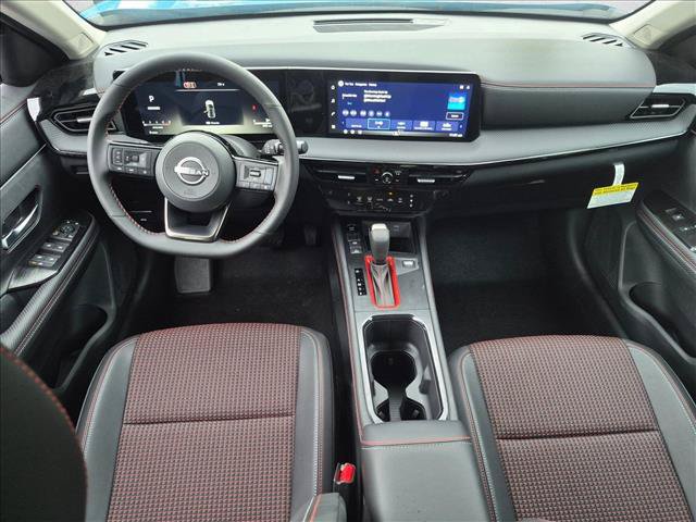 New 2027 Nissan Kicks SR FWD image 13