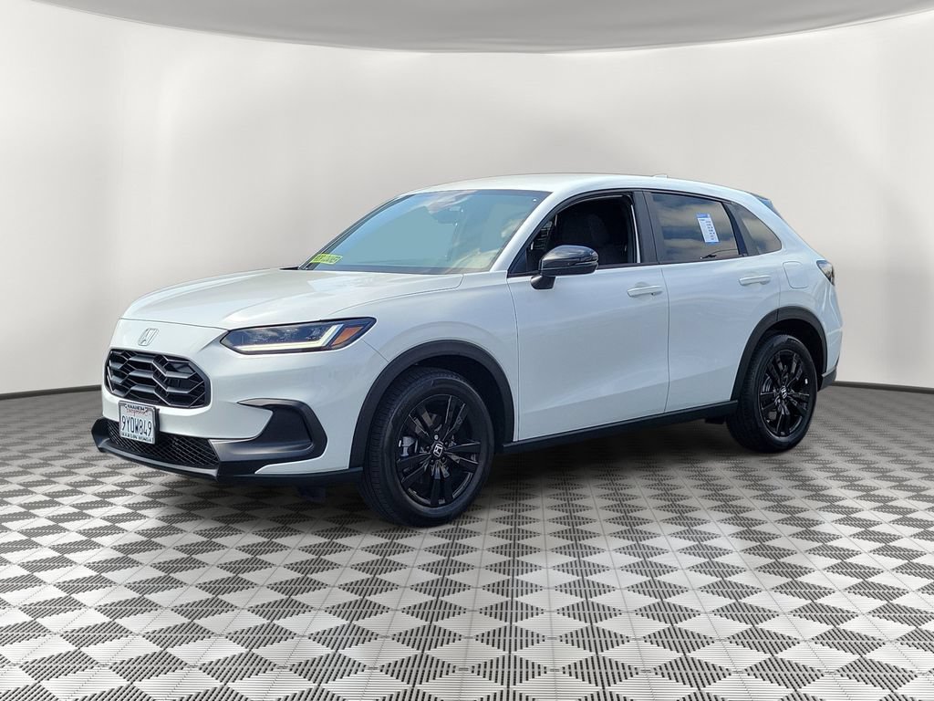 Certified 2026 Honda HR-V Sport image 3