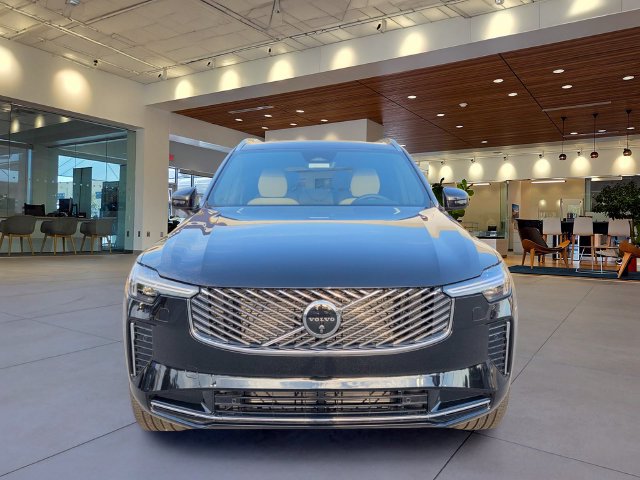 New 2026 Volvo XC90 B6 Plus AWD/4WD image 5