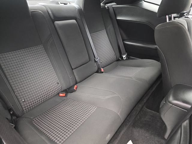Used 2019 Dodge Challenger SXT RWD image 35