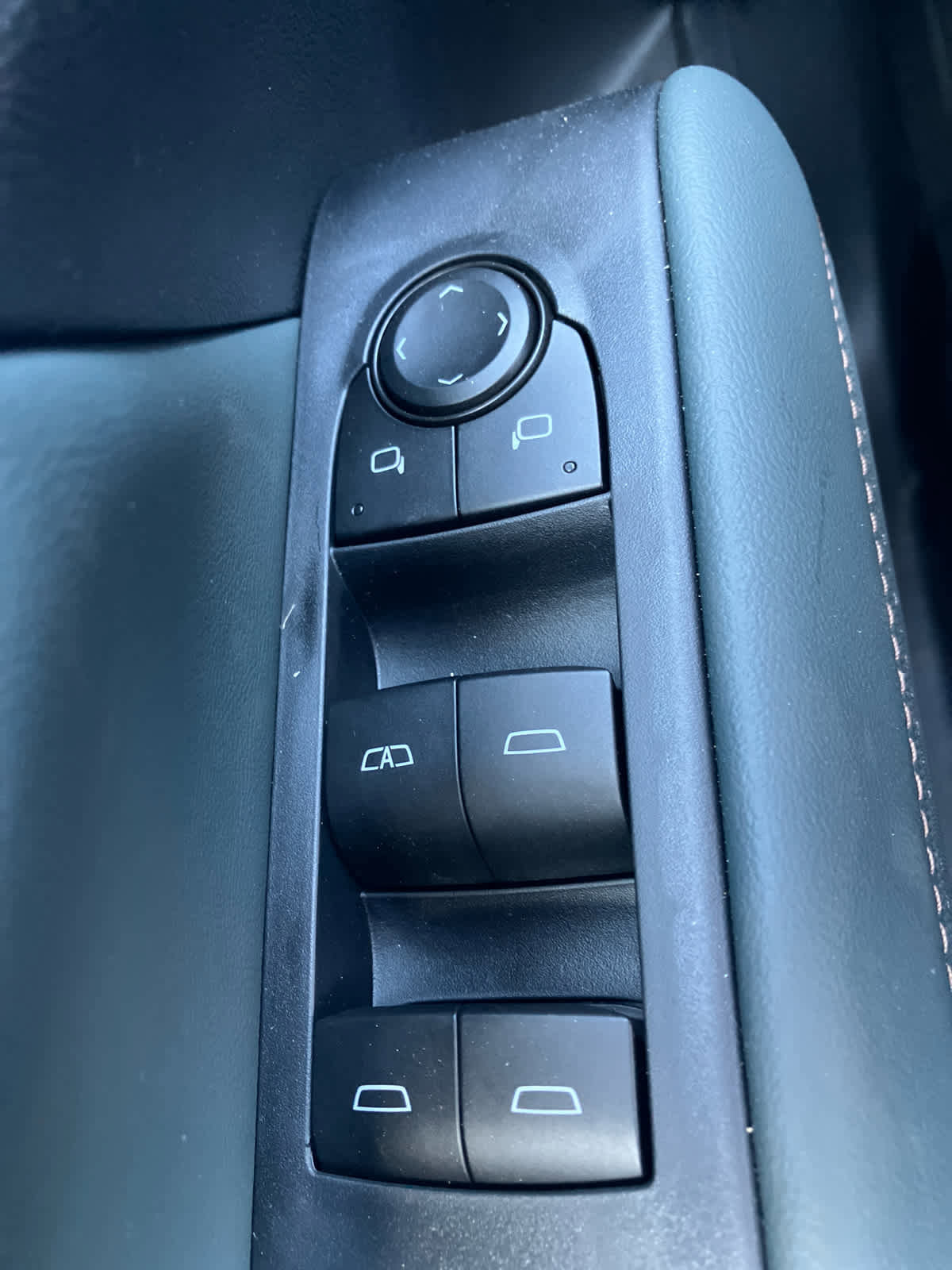 New 2026 GMC Terrain AT4 w/ Convenience Package III AWD/4WD image 13