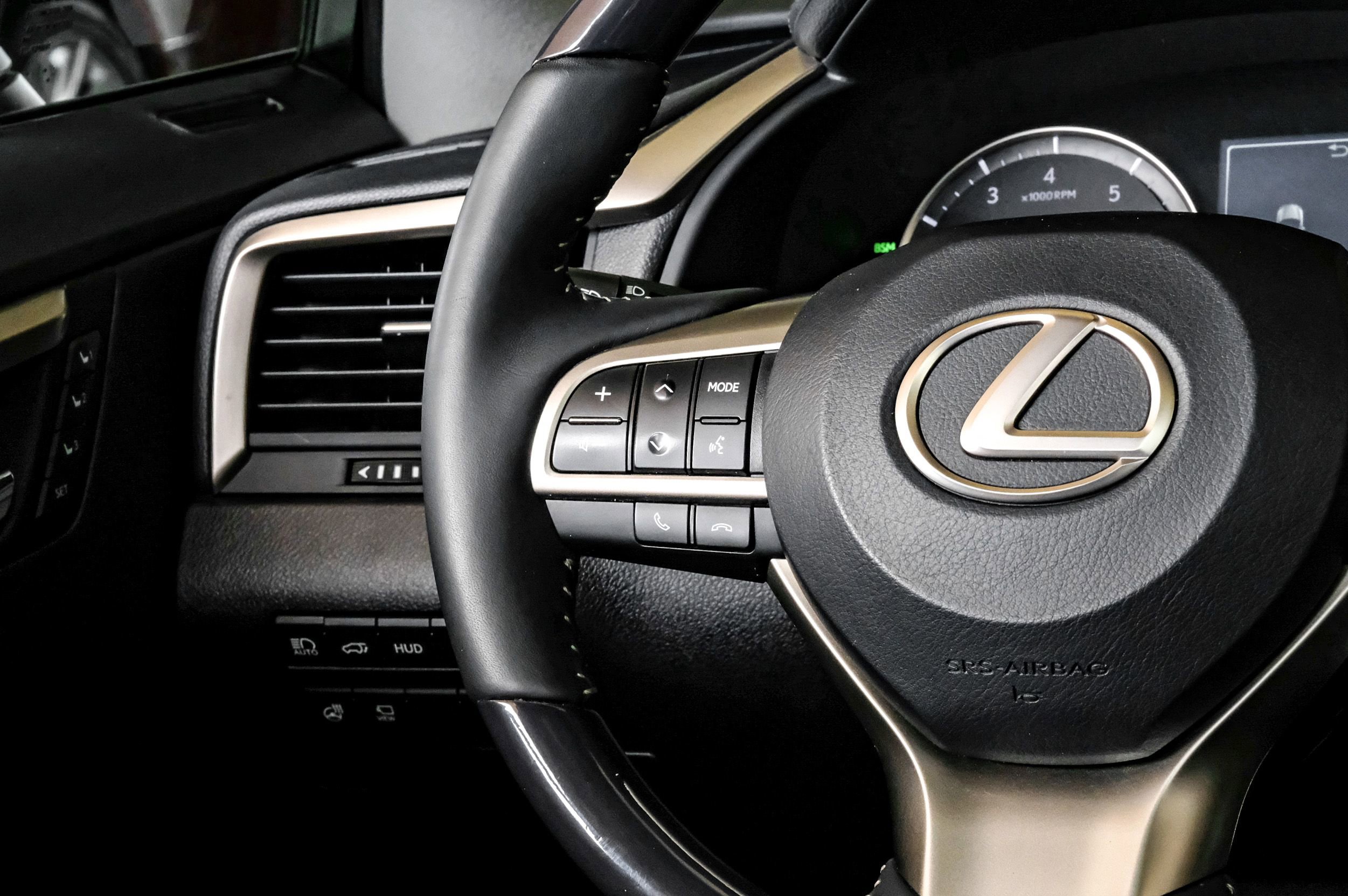 Used 2019 Lexus RX 350 FWD w/ Luxury Package image 17