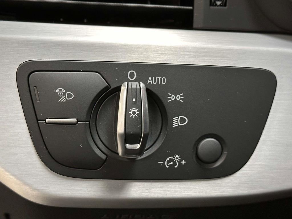 Used 2024 Audi A5 2.0T Premium Plus w/ Premium Plus image 23