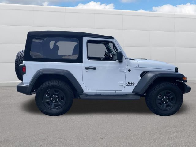 Used 2024 Jeep Wrangler Sport AWD/4WD image 8