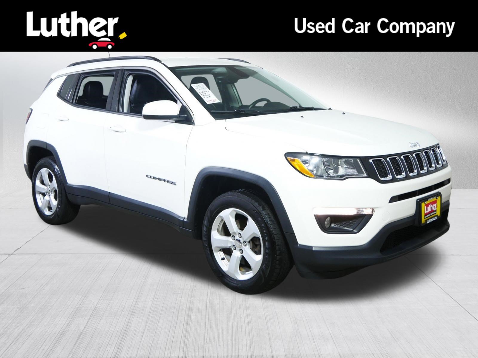 Used 2018 Jeep Compass Latitude w/ Popular Equipment Group AWD/4WD image 1
