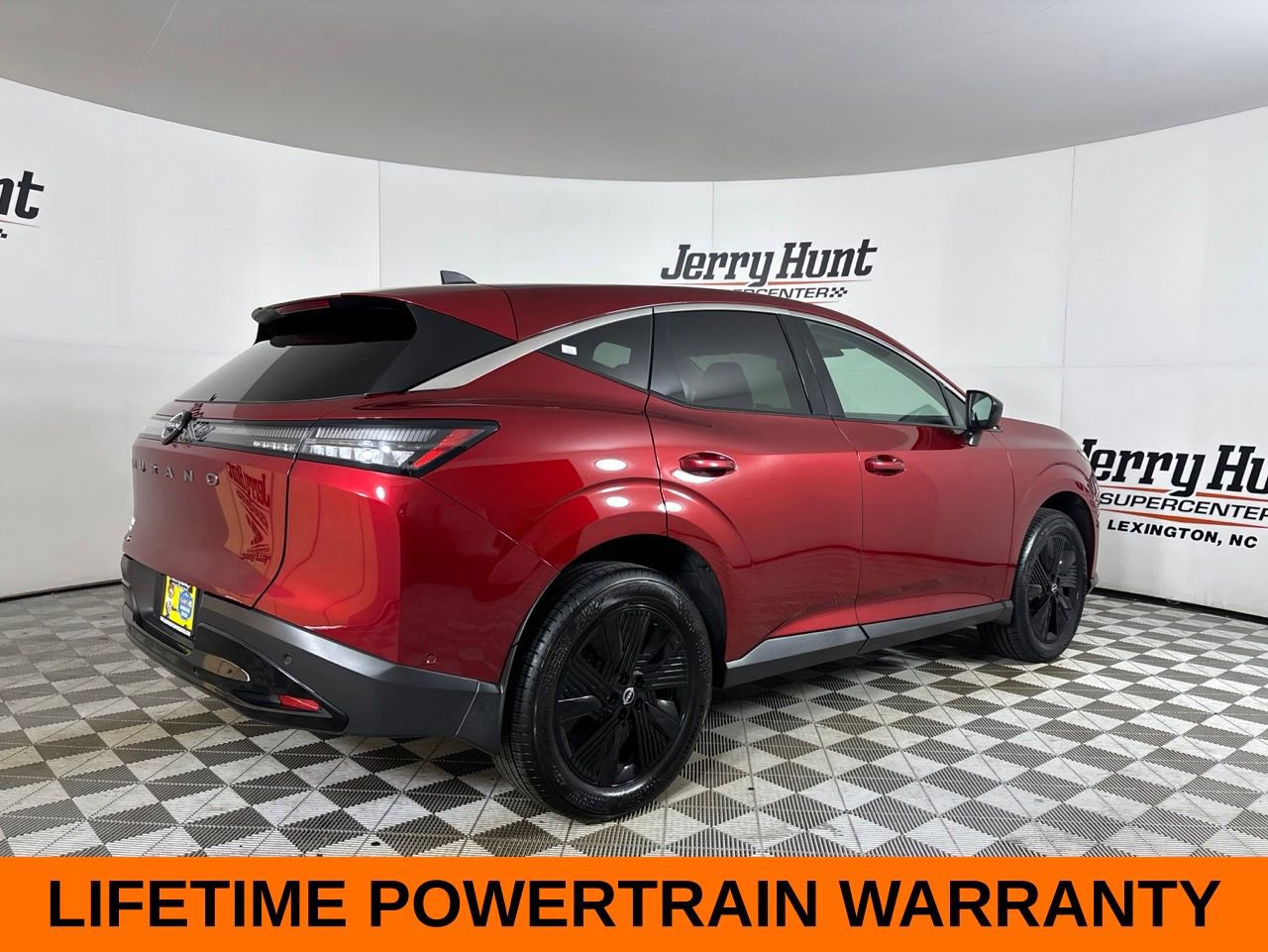 Used 2025 Nissan Murano SV AWD/4WD image 5