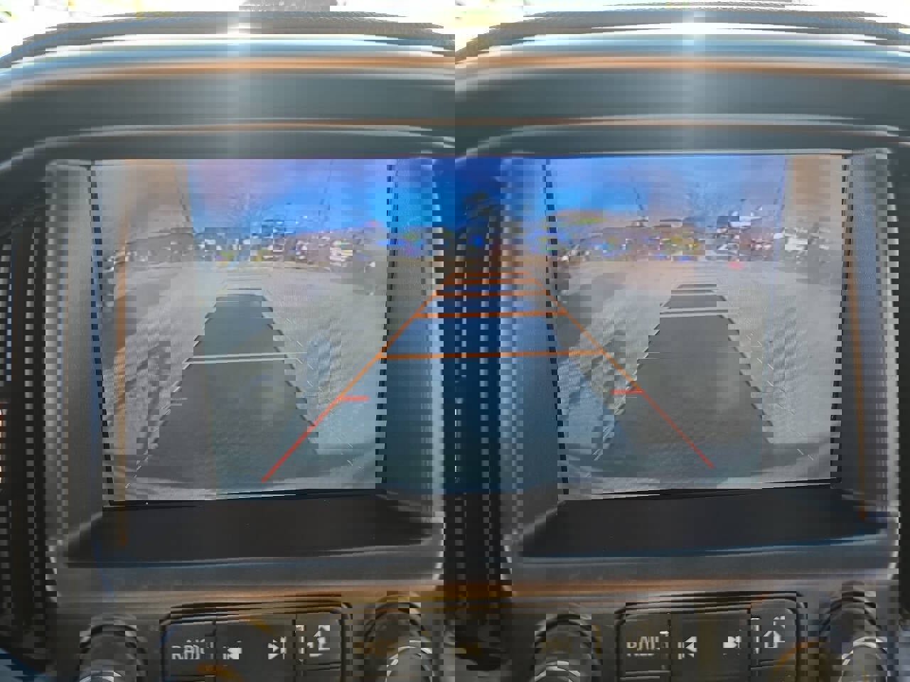 Used 2015 Chevrolet Colorado Z71 image 21