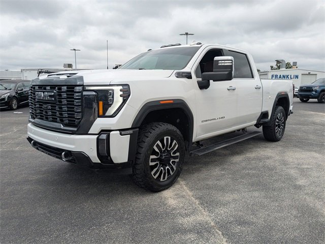 Used 2024 GMC Sierra 2500 Denali Ultimate image 8