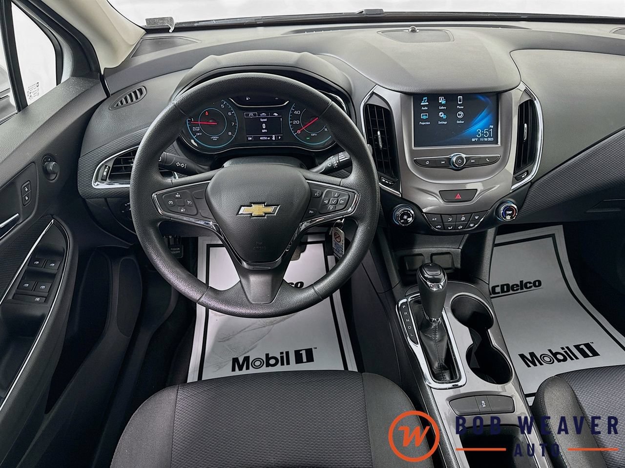 Used 2018 Chevrolet Cruze LT FWD image 19