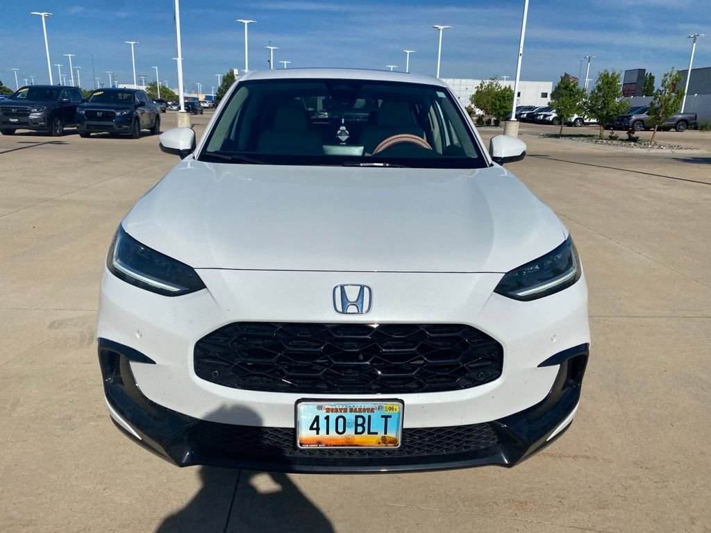 Used 2024 Honda HR-V EX-L image 2