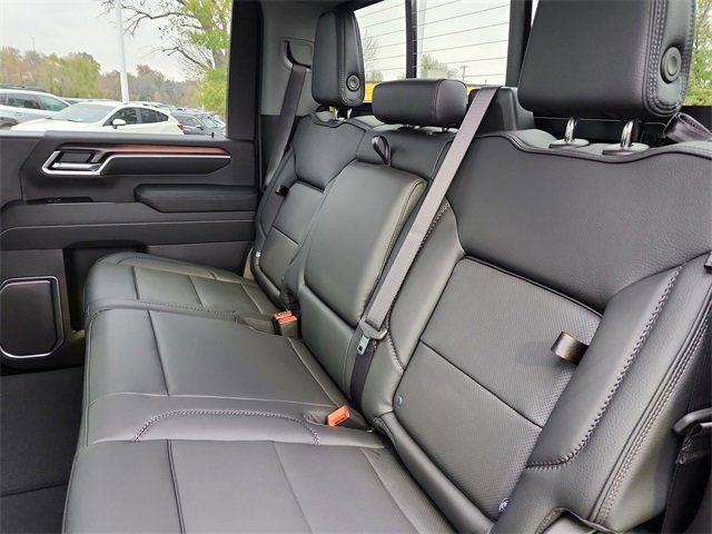 New 2026 GMC Sierra 3500 Denali w/ Denali Reserve Package image 20