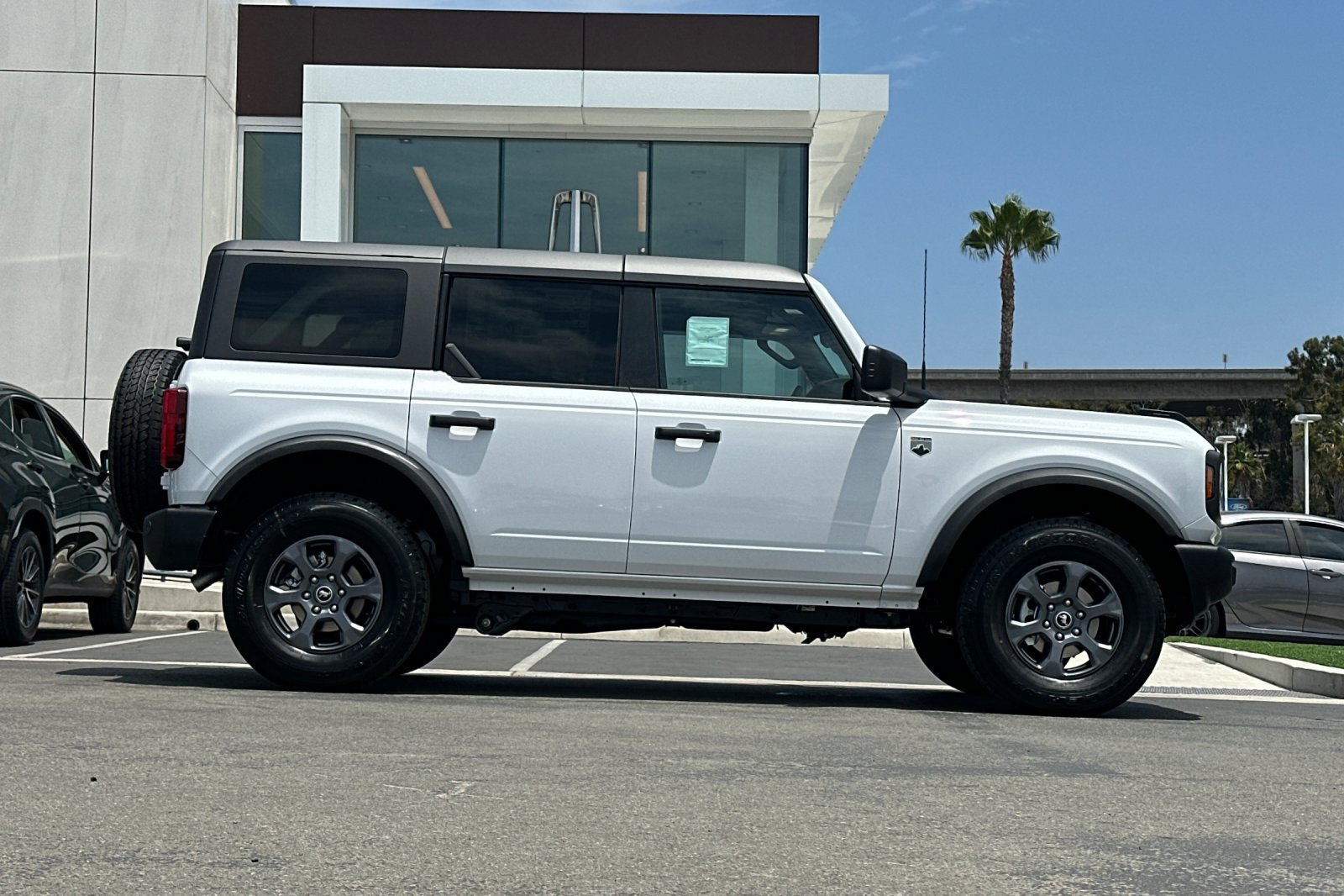 New 2026 Ford Bronco Big Bend AWD/4WD image 2