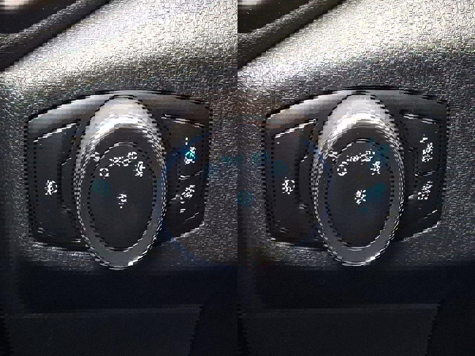 Used 2022 Ford EcoSport SE image 26