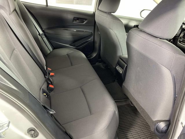 Used 2025 Toyota Corolla LE image 12
