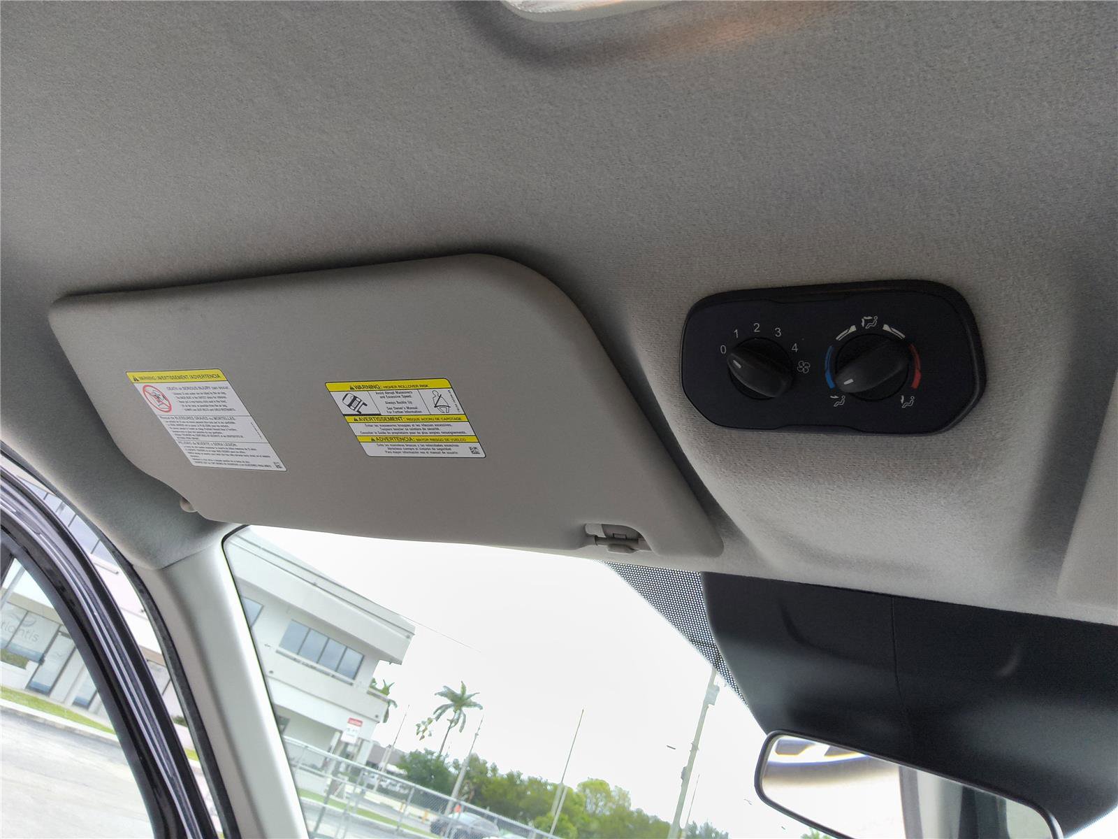 Used 2018 Ford Transit 350 XLT RWD image 24