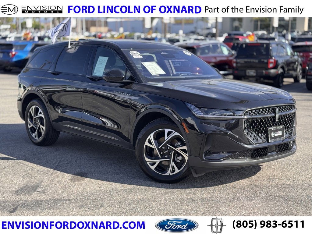 Used 2025 Lincoln Nautilus Premier w/ Jet Appearance Package