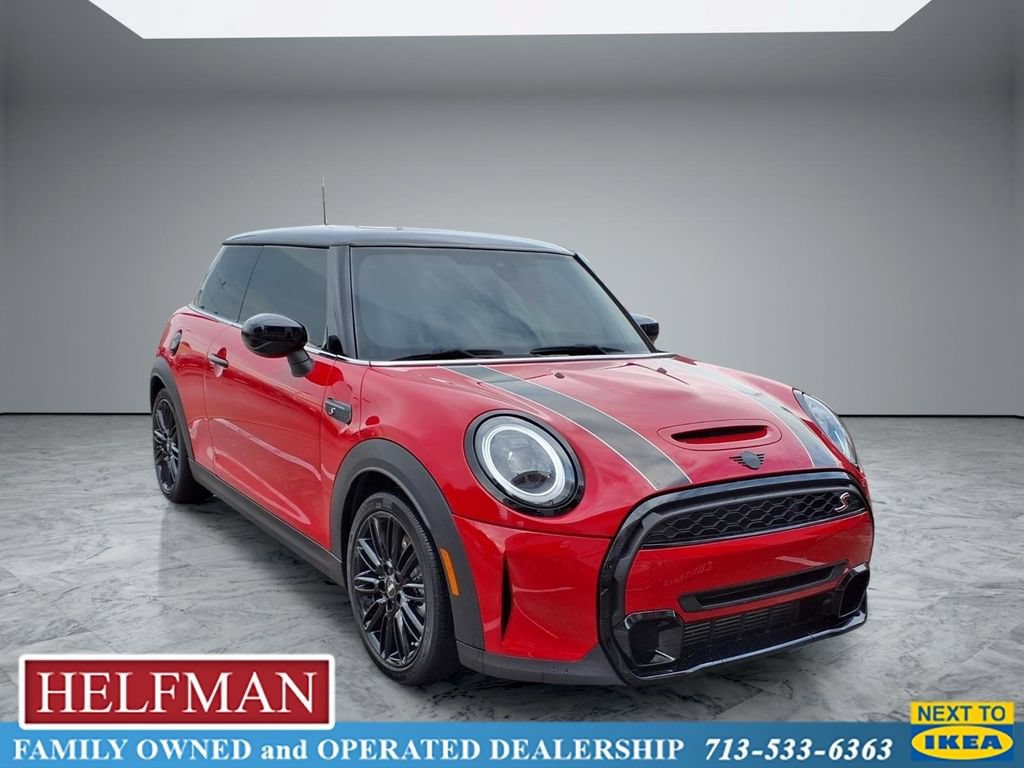 Used 2022 MINI Cooper S FWD image 1