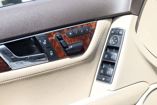 Used 2009 Mercedes-Benz C 350 Sport image 34