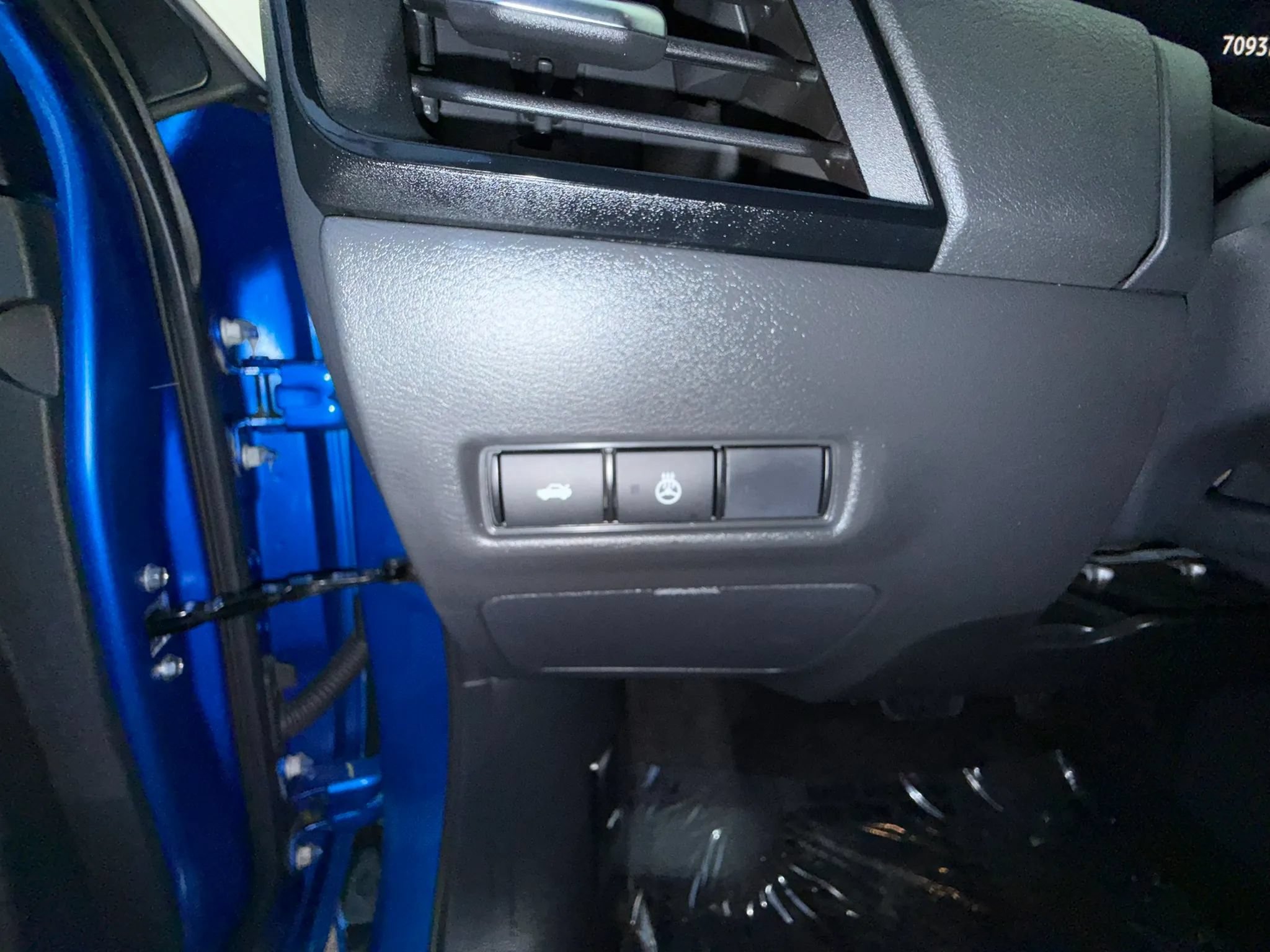 Used 2026 Nissan Sentra SR w/ SR All Weather Package FWD image 23