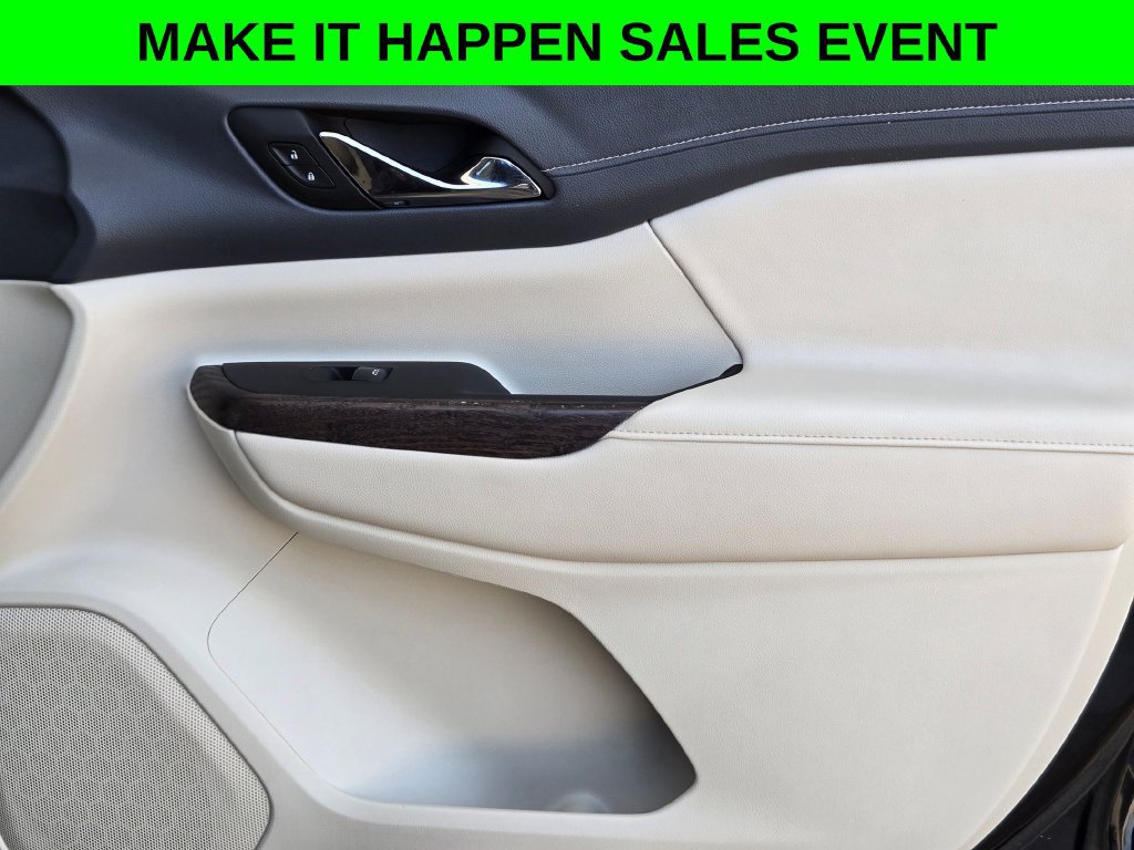 Used 2023 GMC Acadia Denali FWD image 32