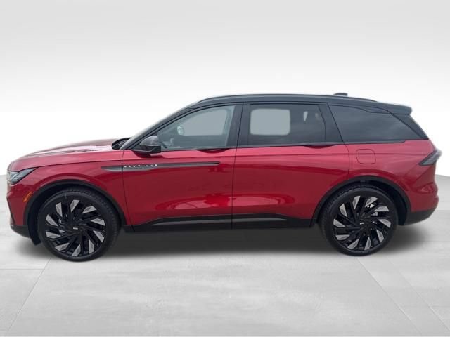 New 2026 Lincoln Nautilus Reserve w/ Jet Appearance Package AWD/4WD image 3