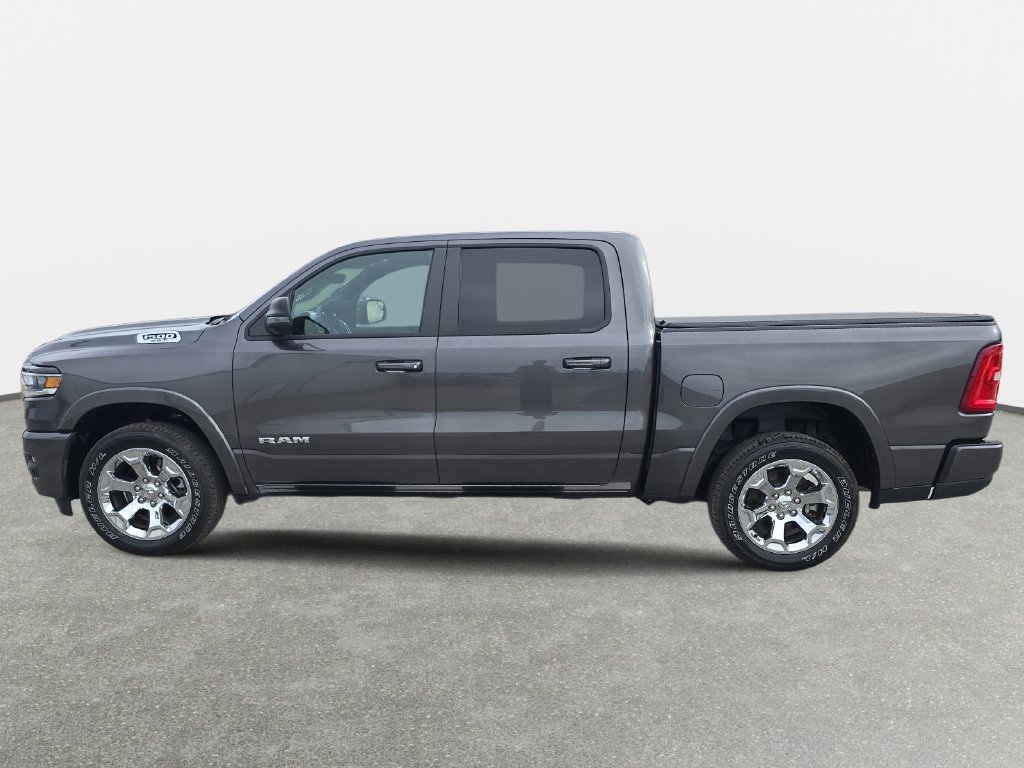 Used 2025 RAM 1500 Big Horn AWD/4WD image 8