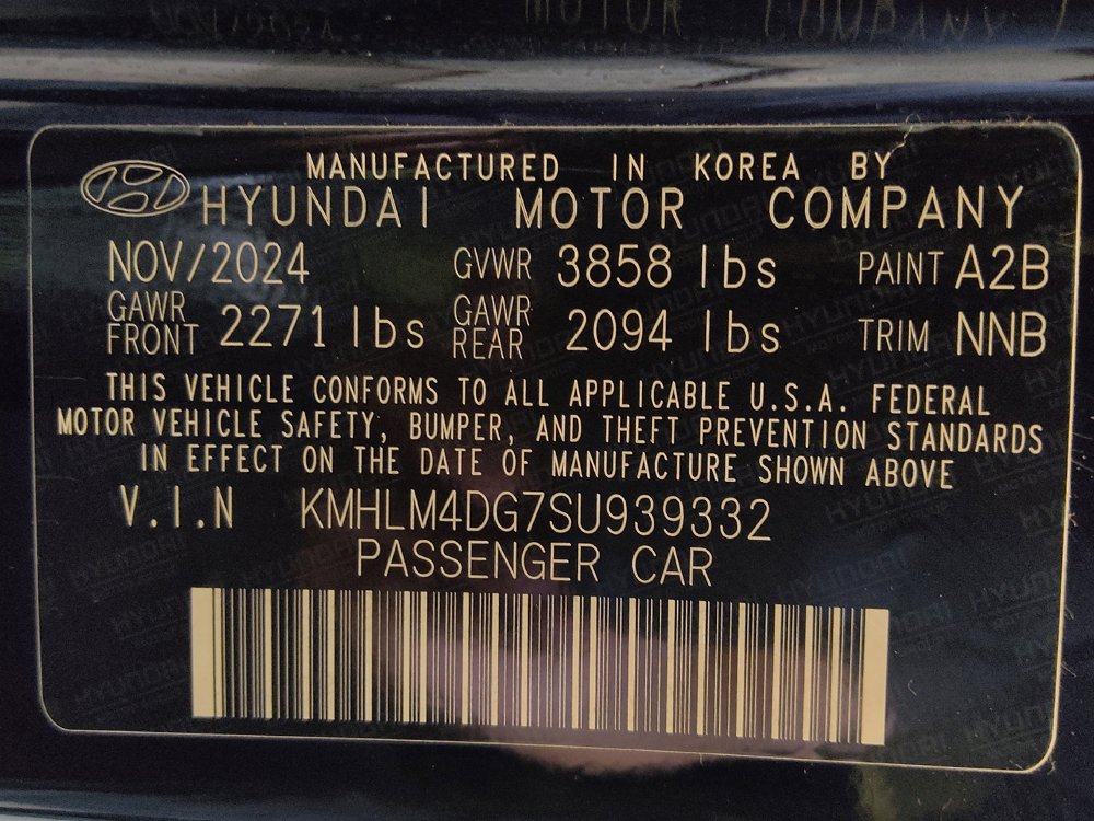 Used 2025 Hyundai Elantra Sport FWD image 33