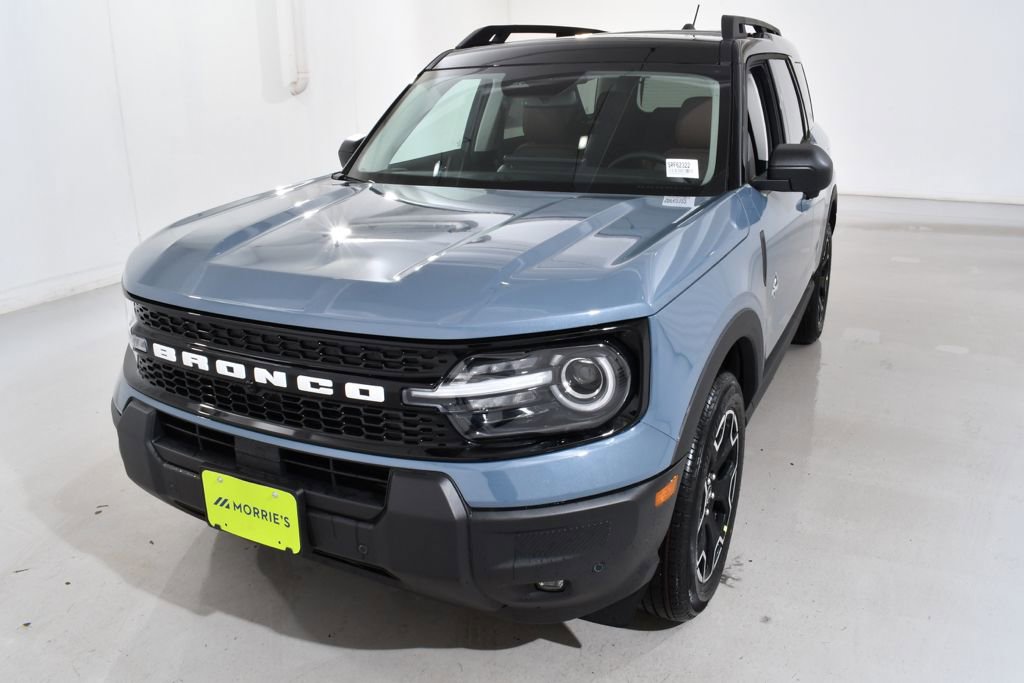 New 2025 Ford Bronco Sport Outer Banks w/ Outer Banks Tech Package+ AWD/4WD image 2