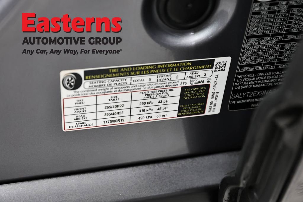 Used 2022 Land Rover Range Rover Velar R-Dynamic S AWD/4WD image 35