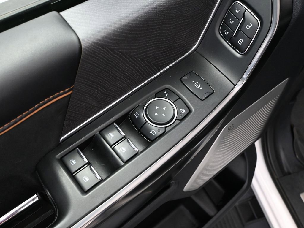 Used 2024 Ford F350 Platinum image 20