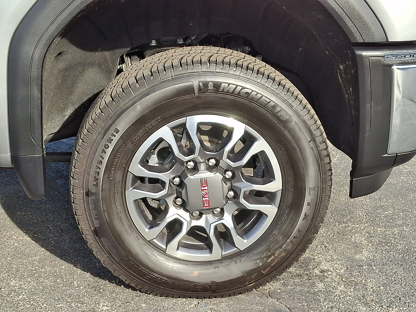 Certified 2025 GMC Sierra 2500 SLT w/ SLT Convenience Package image 11