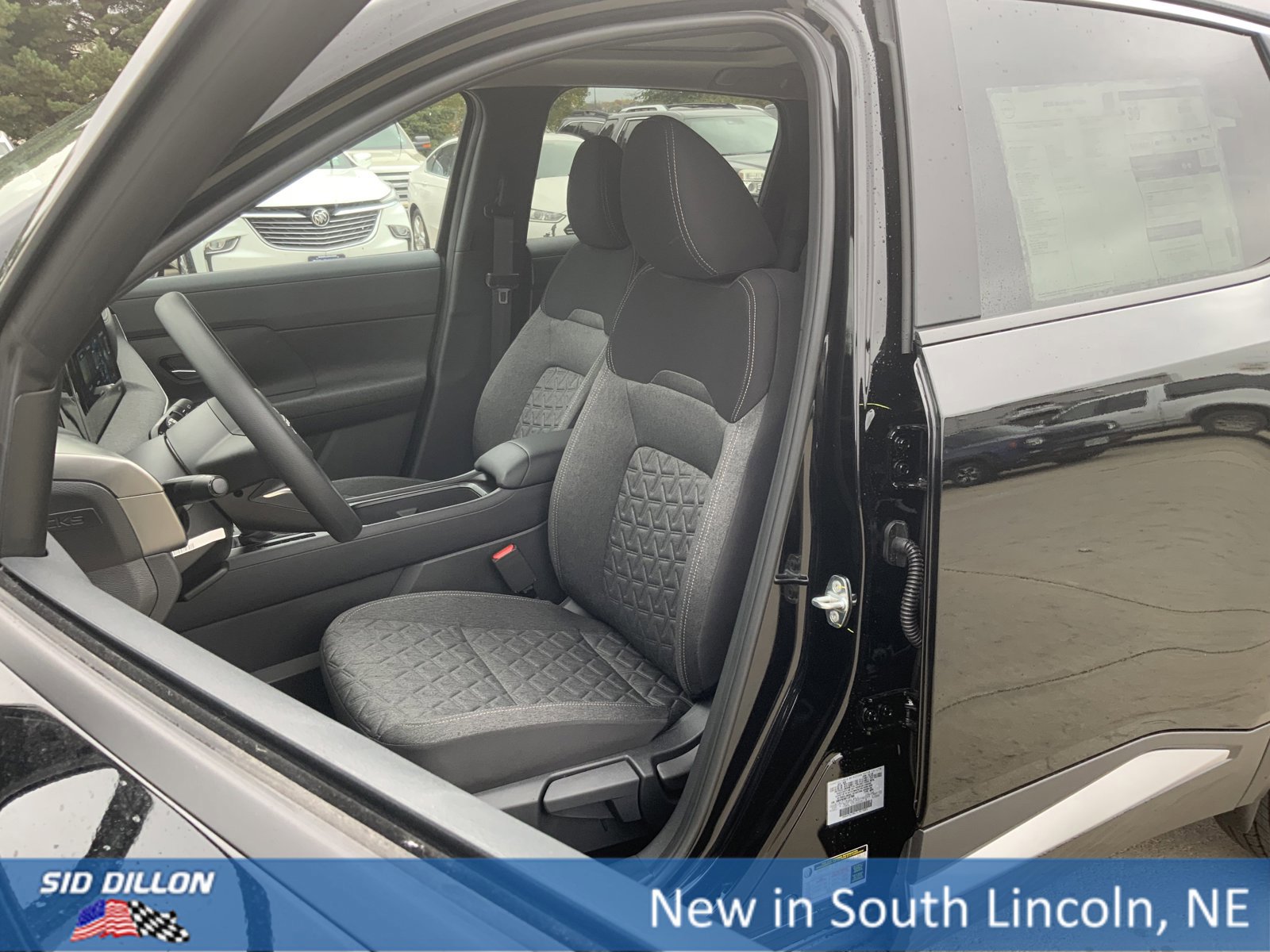 New 2026 Nissan Kicks SV w/ SV Premium Package image 9