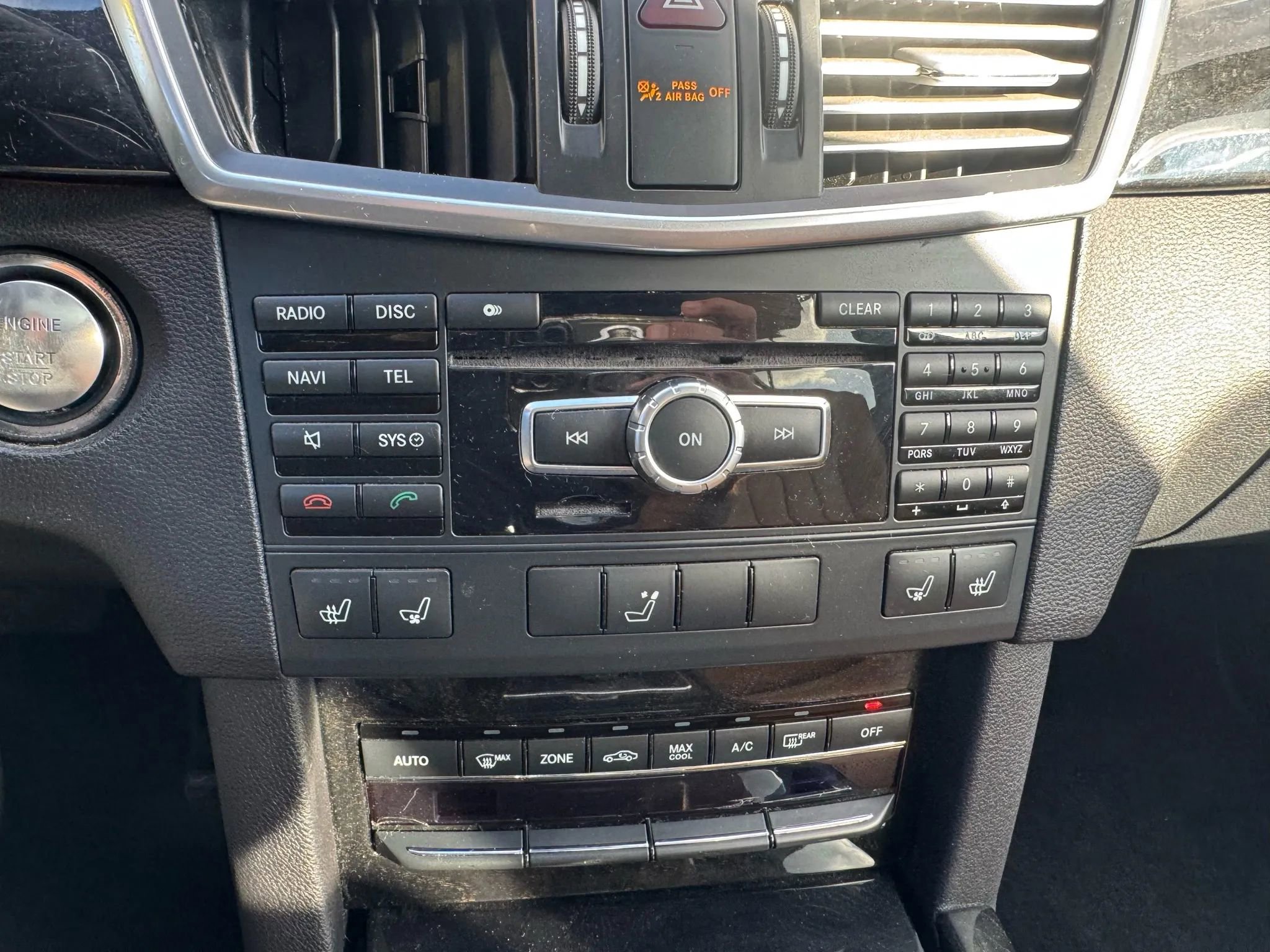 Used 2013 Mercedes-Benz E 350 4MATIC Wagon image 27