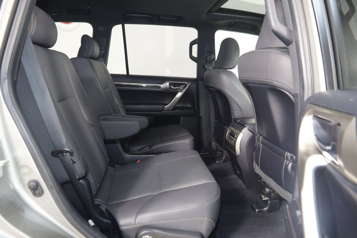 Used 2020 Lexus GX 460 Premium AWD/4WD image 15