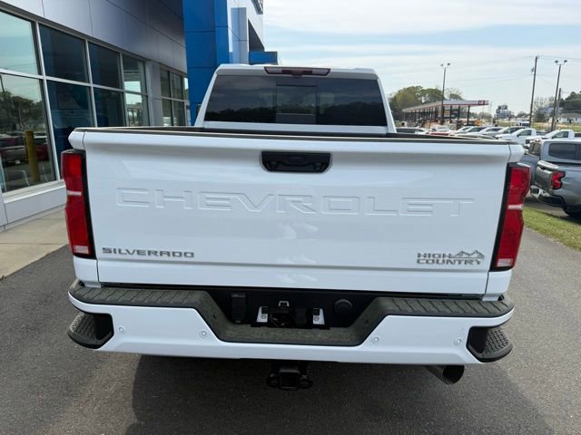 New 2026 Chevrolet Silverado 2500 High Country w/ High Country Premium Package AWD/4WD image 3
