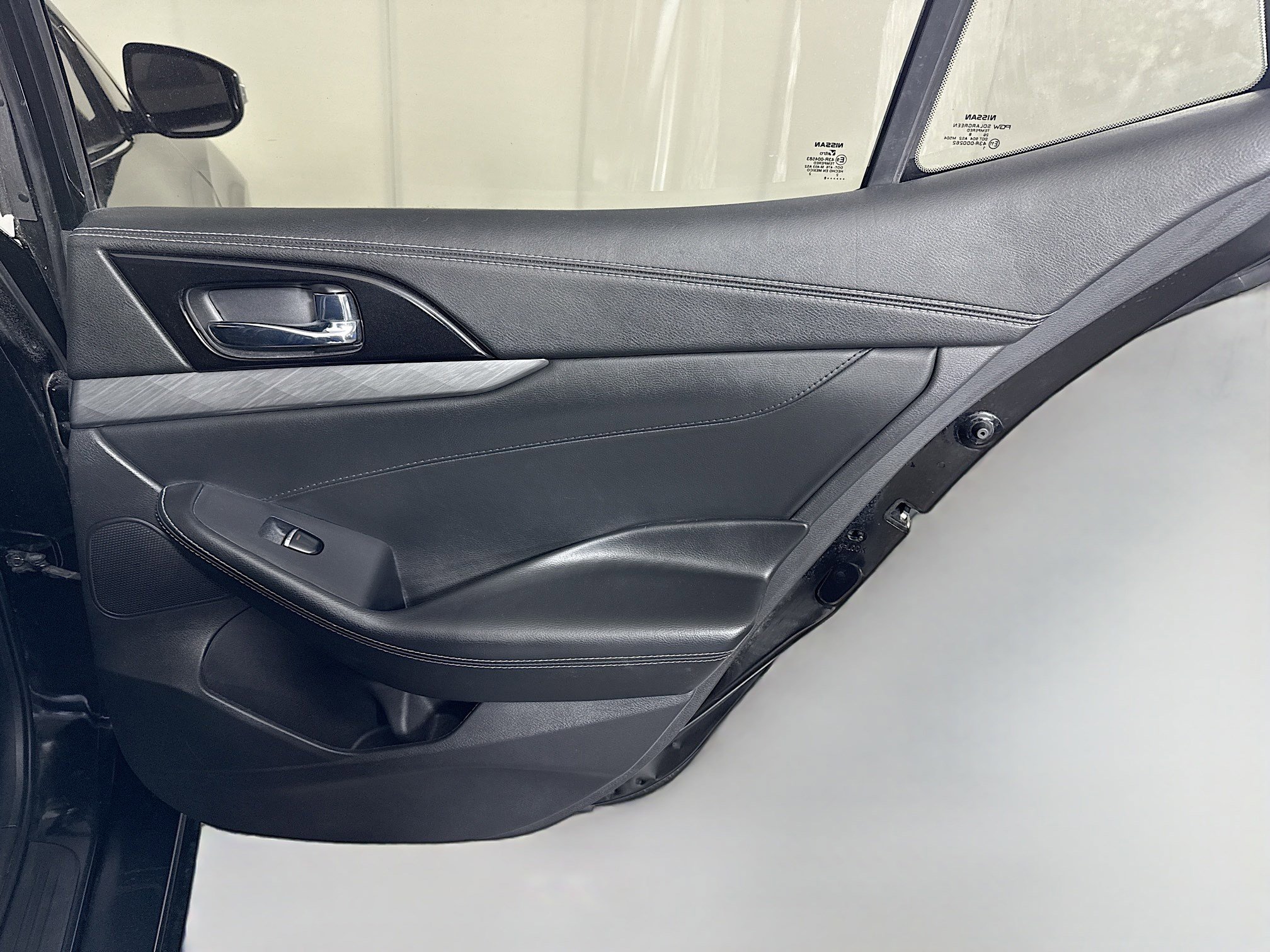 Used 2018 Nissan Maxima 3.5 SV image 28