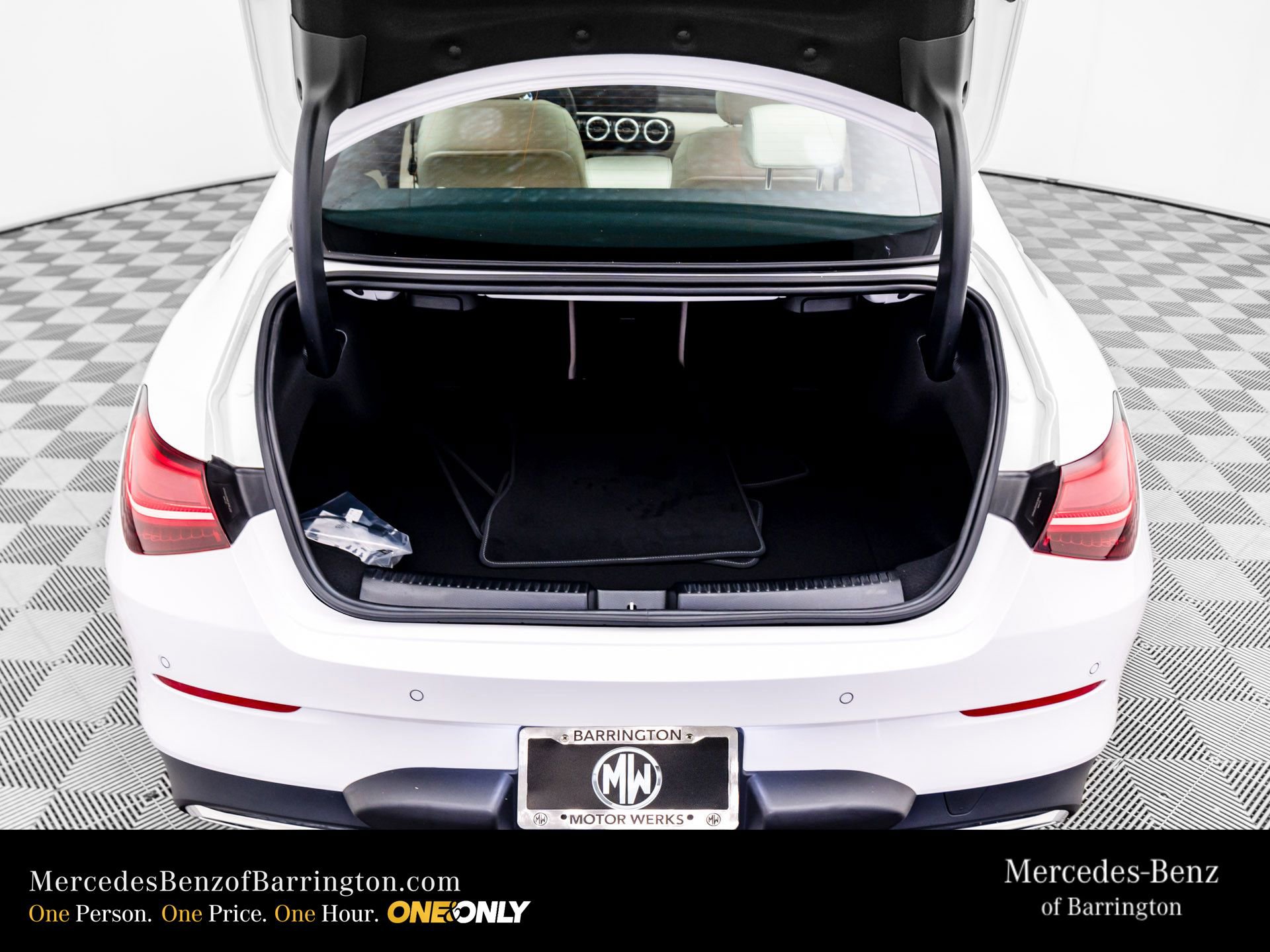 New 2026 Mercedes-Benz CLA 250 4MATIC image 32