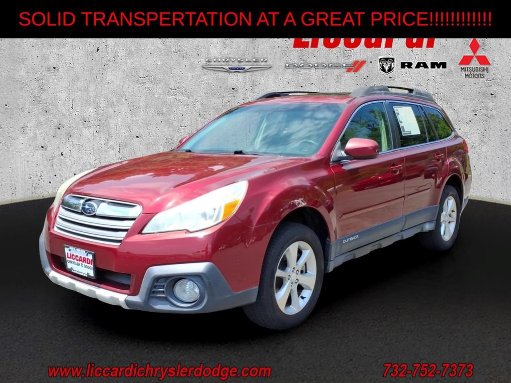 Used 2013 Subaru Outback 3.6R Limited w/ Moonroof Pkg AWD/4WD image 3
